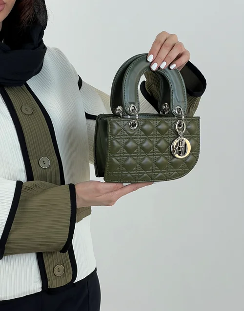 کیف دفرمه Dior